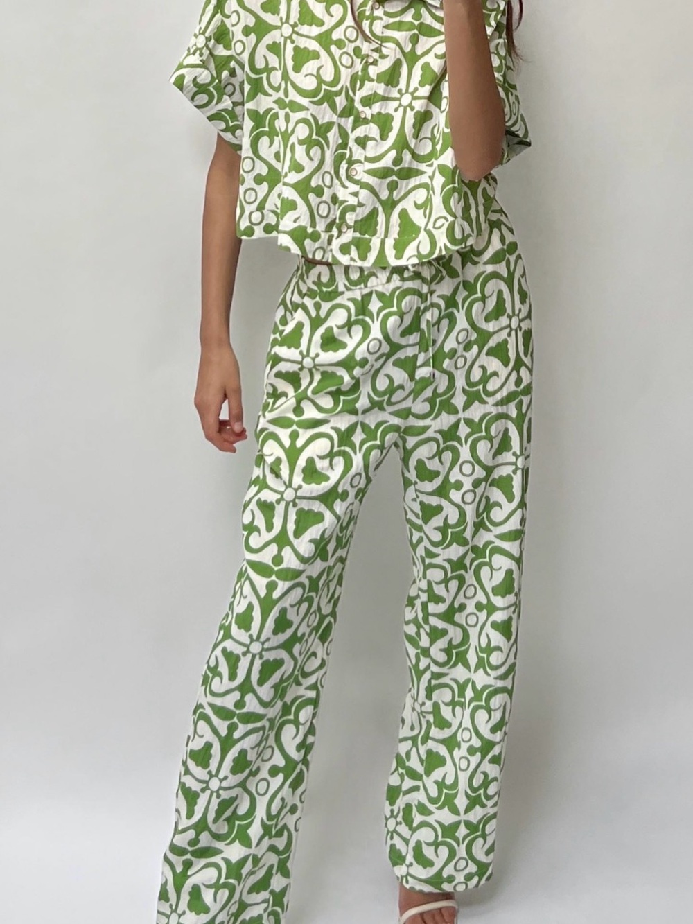 Zara matching set - Green and Cream Patterned button down Top & Pants